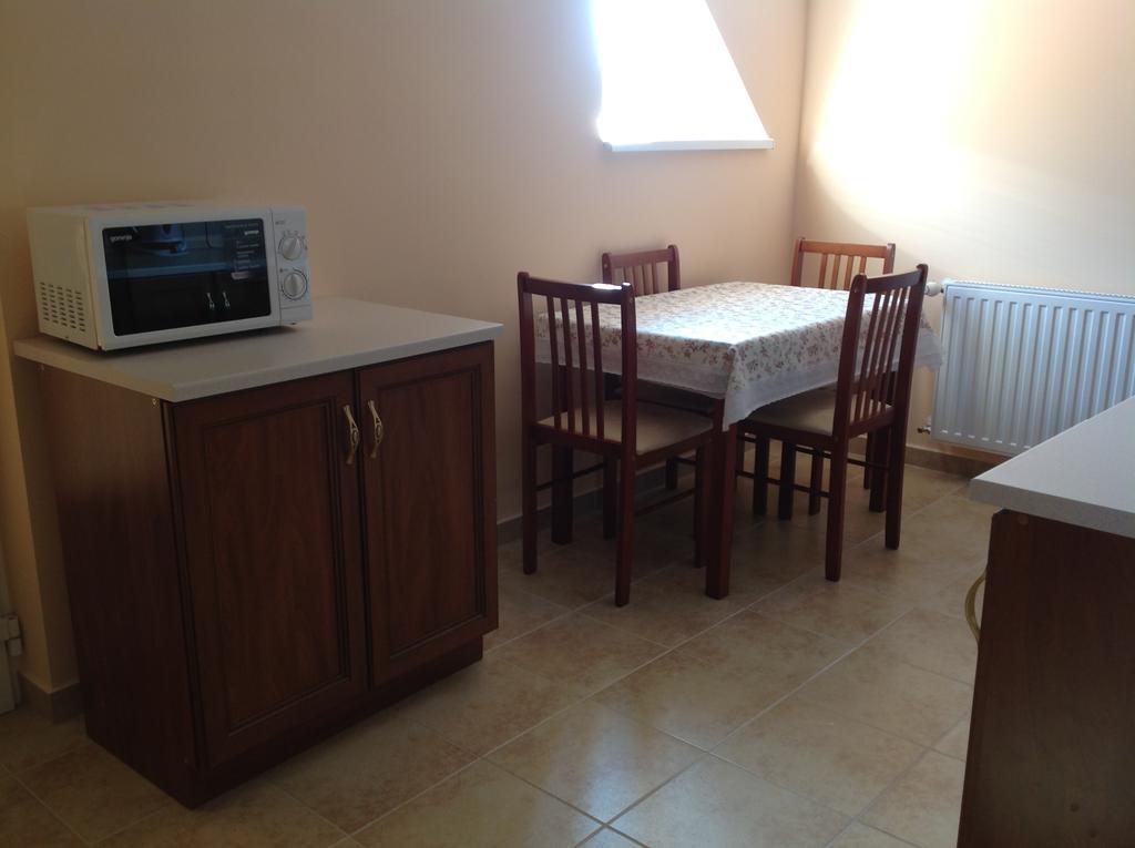 Attila Apartmanház Heviz Quarto foto