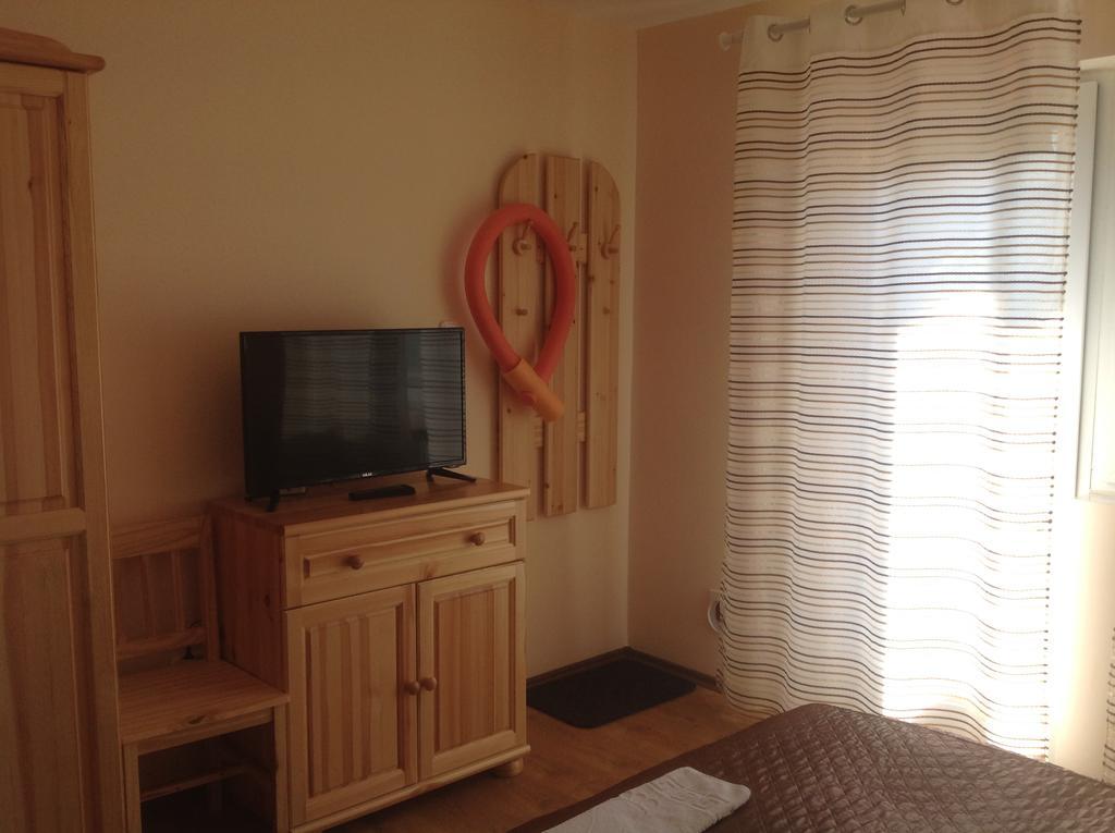 Attila Apartmanház Heviz Exterior foto